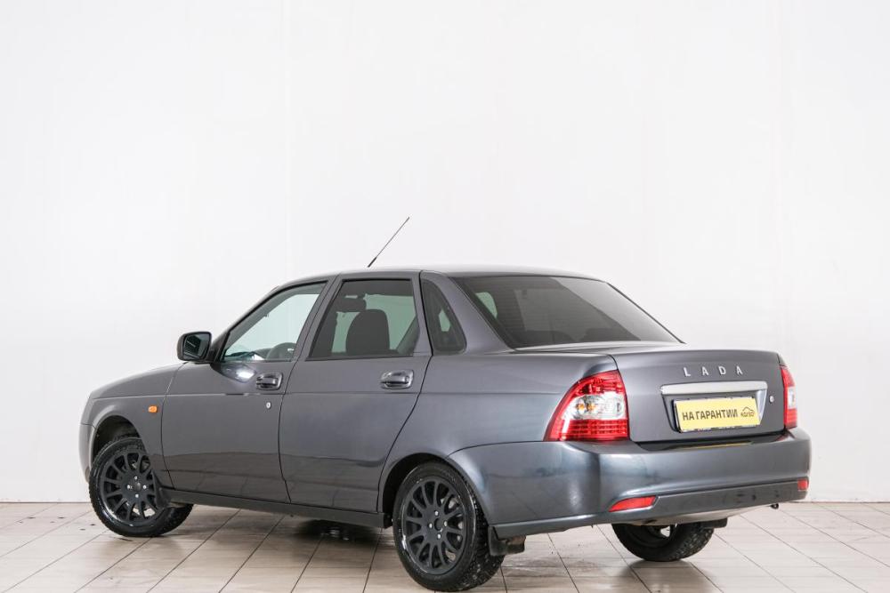 Lada (ВАЗ) Priora I Рестайлинг Красноярск  - изображение 5