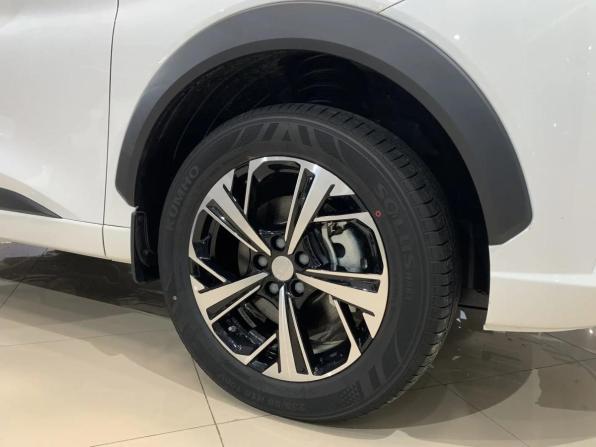 JAC JS6 с пробегом 2024 года, цена 2 909 000 рублей, 14 км, внедорожник, Автокод Объявления