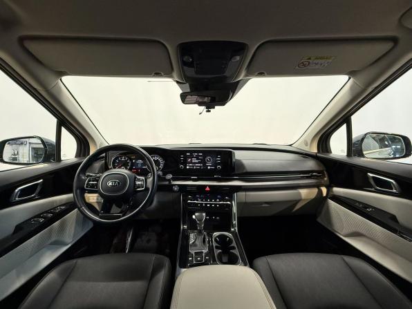 Kia Carnival IV с пробегом 2021 года, цена 3 990 000 рублей, 131234 км, минивэн, Автокод Объявления