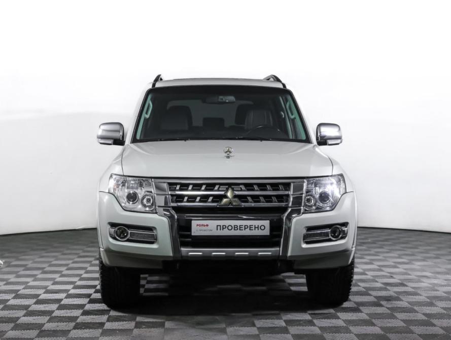 Mitsubishi Pajero IV Рестайлинг 2 Москва  - изображение 2
