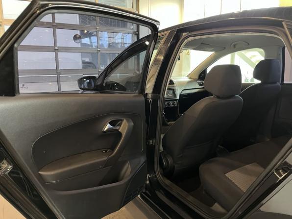 Volkswagen Polo V с пробегом 2014 года, цена 657 000 рублей, 222943 км, седан, Автокод Объявления