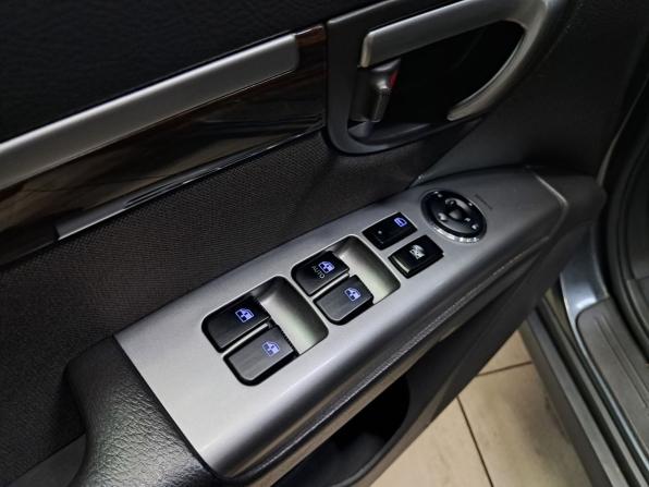 Hyundai Santa Fe II Рестайлинг с пробегом 2012 года, цена 1 290 000 рублей, 219522 км, внедорожник, Автокод Объявления