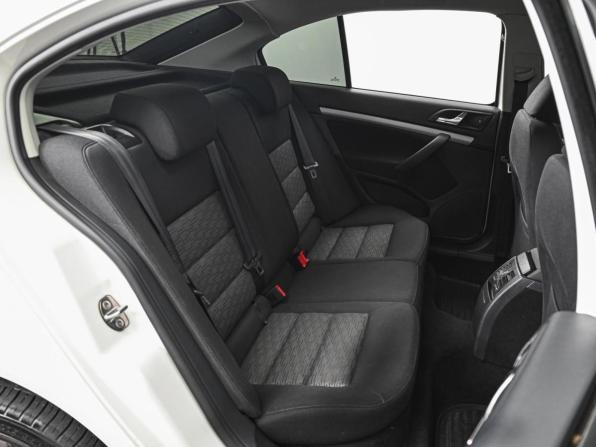 Skoda Octavia II (A5) Рестайлинг с пробегом 2012 года, цена 1 099 000 рублей, 186381 км, лифтбек, Автокод Объявления