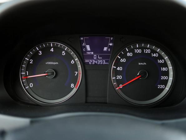 Hyundai Solaris I с пробегом 2012 года, цена 649 000 рублей, 234395 км, седан, Автокод Объявления