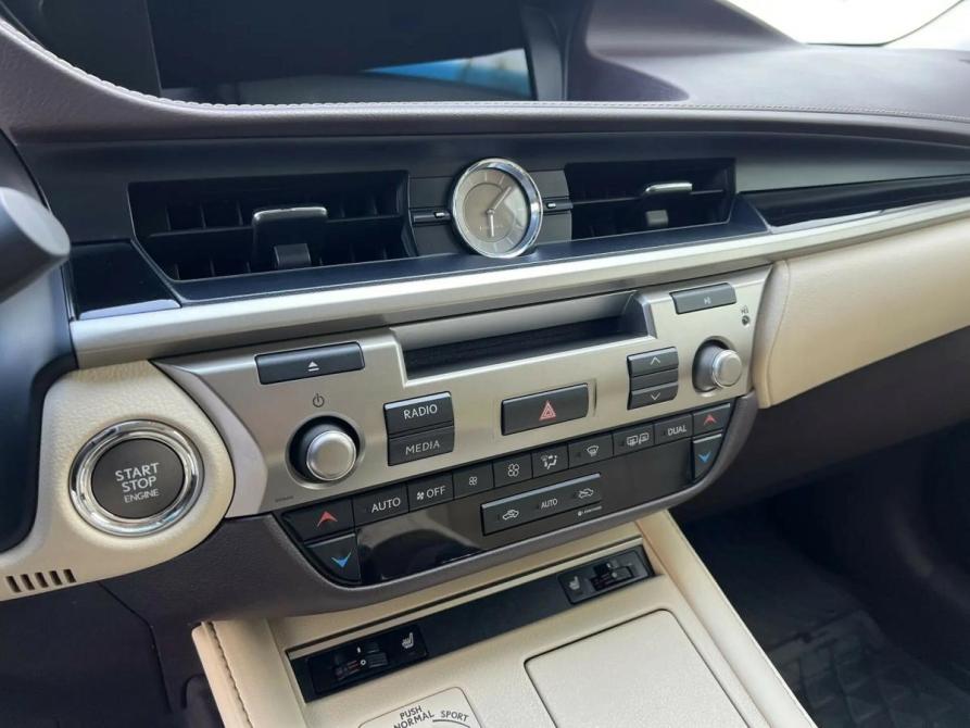 Lexus ES VI Рестайлинг Санкт-Петербург  - изображение 20