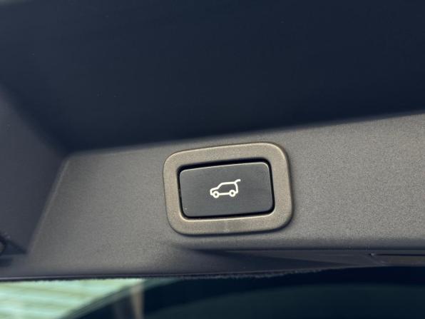 Land Rover Range Rover Sport II Рестайлинг с пробегом 2022 года, цена 7 900 000 рублей, 46625 км, внедорожник, Автокод Объявления
