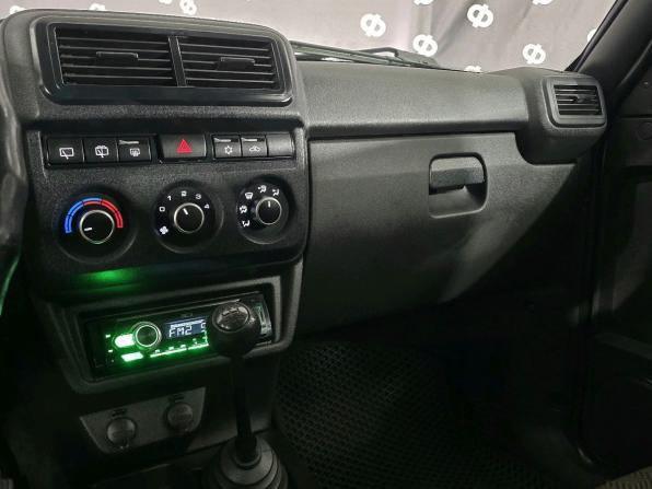 Lada (ВАЗ) Niva Legend с пробегом 2024 года, цена 918 000 рублей, 37504 км, внедорожник, Автокод Объявления
