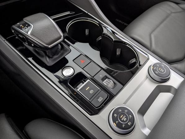 Volkswagen Touareg III с пробегом 2019 года, цена 4 980 000 рублей, 118751 км, внедорожник, Автокод Объявления
