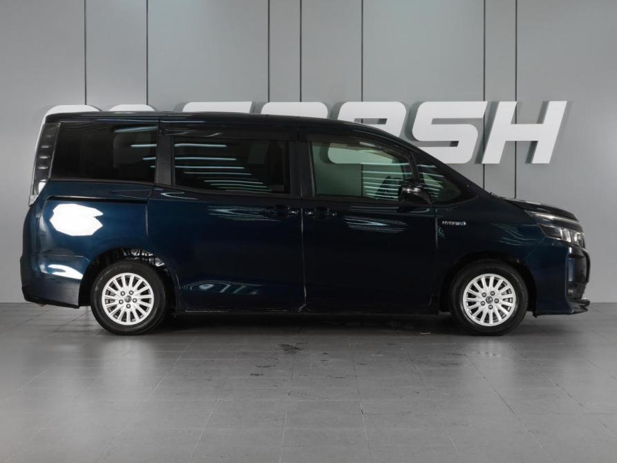 Toyota Voxy III (R80) Минеральные Воды  - изображение 5