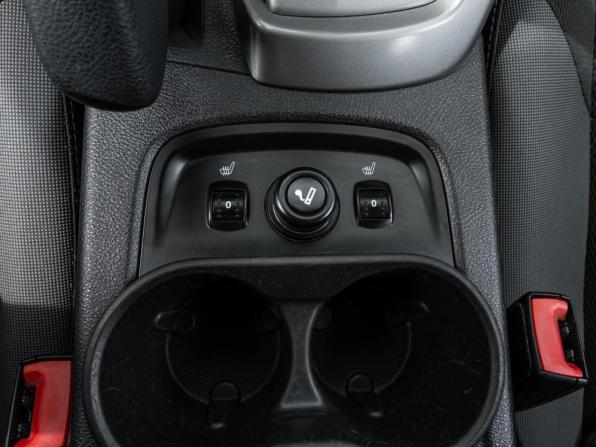 Ford Focus III с пробегом 2014 года, цена 768 000 рублей, 269114 км, седан, Автокод Объявления