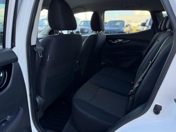 Nissan Qashqai II с пробегом 2018 года, цена 1 590 000 рублей, 128398 км, внедорожник, Автокод Объявления