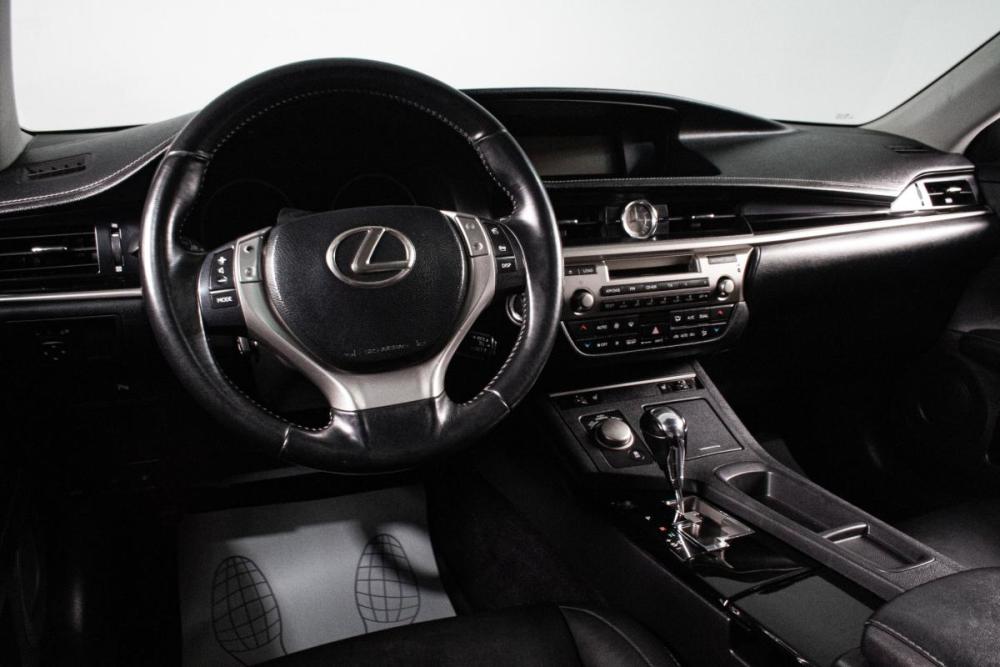 Lexus ES VI Сургут  - изображение 12