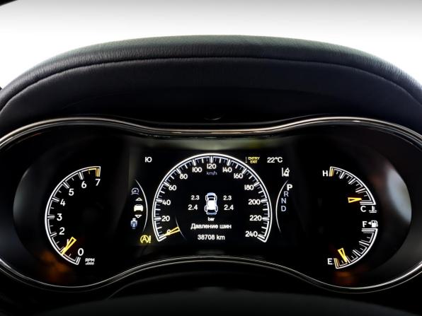 Jeep Grand Cherokee IV (WK2) Рестайлинг с пробегом 2021 года, цена 5 700 000 рублей, 38705 км, внедорожник, Автокод Объявления