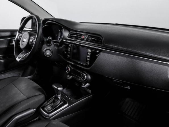Kia Rio IV с пробегом 2018 года, цена 1 149 000 рублей, 211915 км, седан, Автокод Объявления