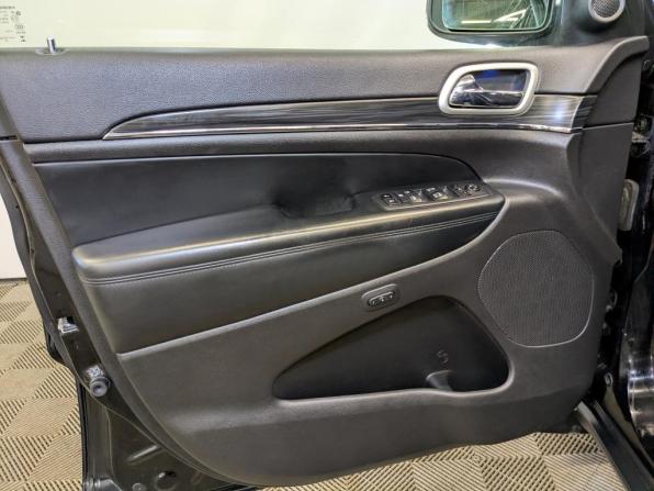 Jeep Grand Cherokee IV (WK2) Рестайлинг с пробегом 2021 года, цена 4 999 000 рублей, 87262 км, внедорожник, Автокод Объявления