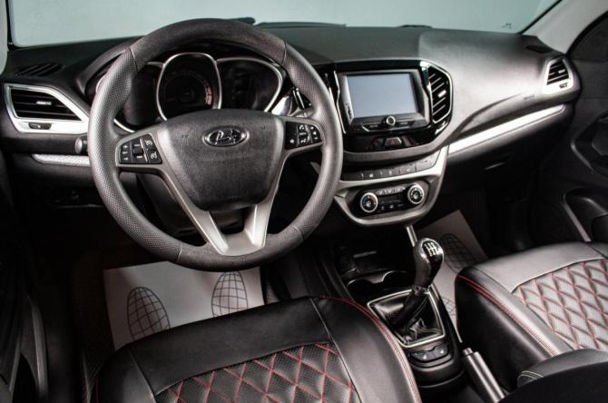 Lada (ВАЗ) Vesta I с пробегом 2019 года, цена 899 000 рублей, 137750 км, седан, Автокод Объявления