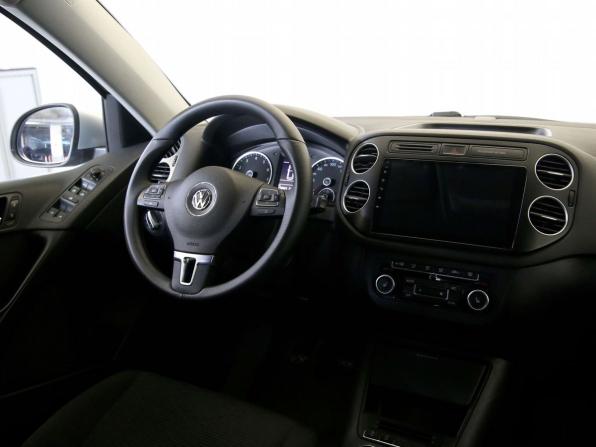 Volkswagen Tiguan I Рестайлинг с пробегом 2012 года, цена 899 000 рублей, 158987 км, внедорожник, Автокод Объявления