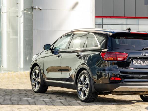 Kia Sorento III Prime Рестайлинг с пробегом 2018 года, цена 2 315 000 рублей, 144000 км, внедорожник, Автокод Объявления