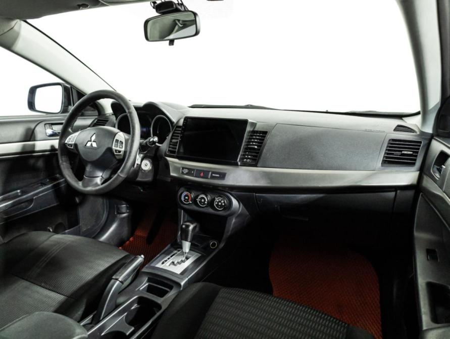 Mitsubishi Lancer X Рестайлинг Санкт-Петербург  - изображение 9