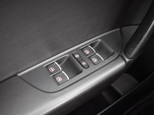Volkswagen Touareg II с пробегом 2012 года, цена 2 389 900 рублей, 159957 км, внедорожник, Автокод Объявления