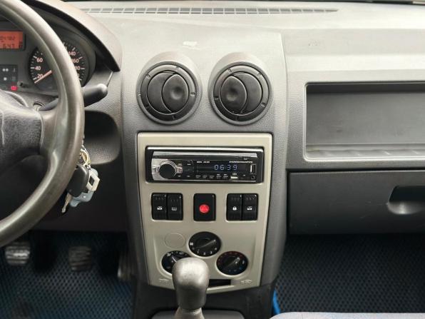 Renault Logan I с пробегом 2006 года, цена 209 000 рублей, 304782 км, седан, Автокод Объявления