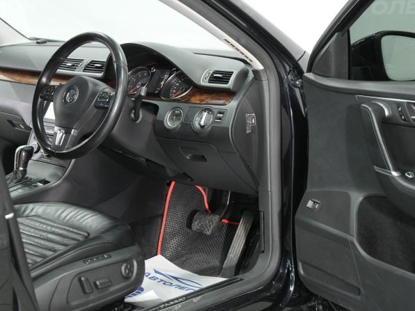 Volkswagen Passat B7 с пробегом 2012 года, цена 929 000 рублей, 171000 км, универсал, Автокод Объявления