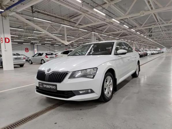 Skoda Superb III с пробегом 2016 года, цена 1 225 000 рублей, 244517 км, лифтбек, Автокод Объявления