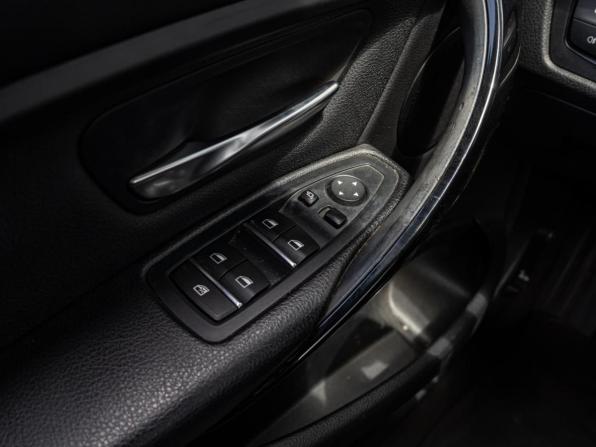 BMW 3 серии VI (F3x) Рестайлинг с пробегом 2018 года, цена 2 199 000 рублей, 79864 км, седан, Автокод Объявления