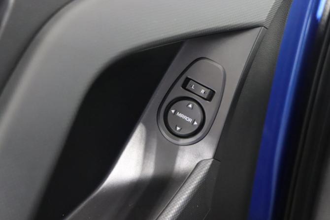 Hyundai Creta I с пробегом 2018 года, цена 1 879 990 рублей, 136500 км, внедорожник, Автокод Объявления