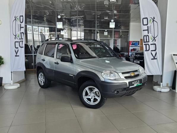 Chevrolet Niva I Рестайлинг с пробегом 2014 года, цена 647 000 рублей, 157000 км, внедорожник, Автокод Объявления