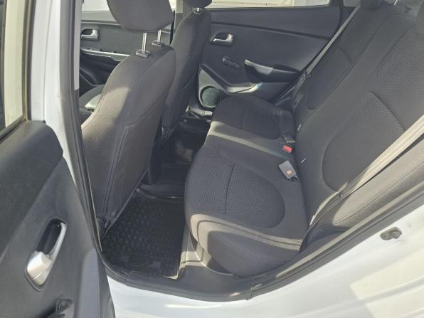 Kia Rio III с пробегом 2013 года, цена 650 000 рублей, 199228 км, седан, Автокод Объявления