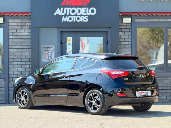 Hyundai i30 II с пробегом 2014 года, цена 890 000 рублей, 146889 км, хэтчбек, Автокод Объявления