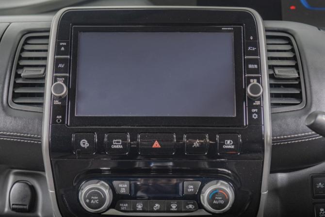 Nissan Serena V (C27) с пробегом 2018 года, цена 1 979 000 рублей, 162000 км, минивэн, Автокод Объявления