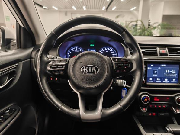 Kia Rio IV с пробегом 2018 года, цена 1 350 000 рублей, 116012 км, хэтчбек, Автокод Объявления