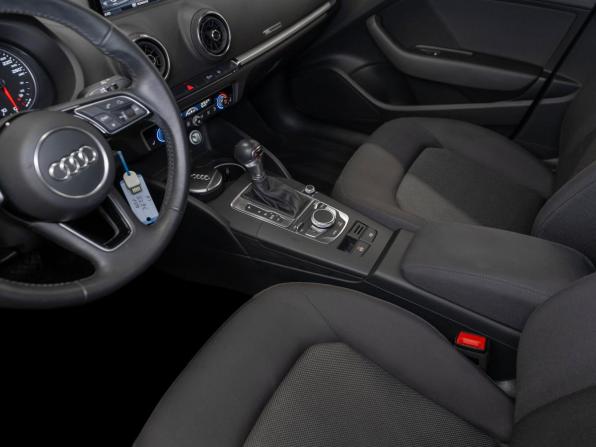 Audi A3 III (8V) Рестайлинг с пробегом 2018 года, цена 2 530 000 рублей, 35221 км, седан, Автокод Объявления