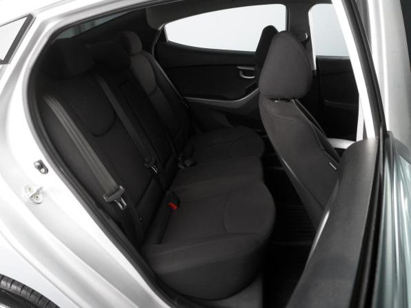 Hyundai Elantra V (MD) Рестайлинг с пробегом 2015 года, цена 1 145 000 рублей, 207981 км, седан, Автокод Объявления