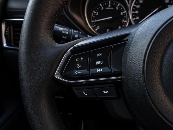 Mazda CX-5 II с пробегом 2018 года, цена 2 348 000 рублей, 186585 км, внедорожник, Автокод Объявления