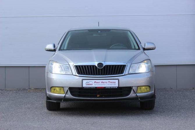 Skoda Octavia II (A5) Рестайлинг с пробегом 2011 года, цена 647 000 рублей, 291050 км, лифтбек, Автокод Объявления