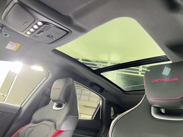 JETOUR DASHING I с пробегом 2024 года, цена 2 400 000 рублей, 11061 км, внедорожник, Автокод Объявления