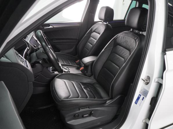 Volkswagen Tiguan II Рестайлинг с пробегом 2021 года, цена 3 922 000 рублей, 155029 км, внедорожник, Автокод Объявления