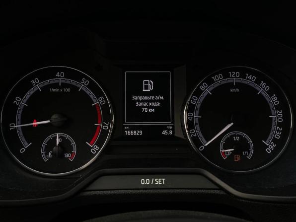 Skoda Octavia III (A7) Рестайлинг с пробегом 2018 года, цена 1 409 000 рублей, 166827 км, лифтбек, Автокод Объявления