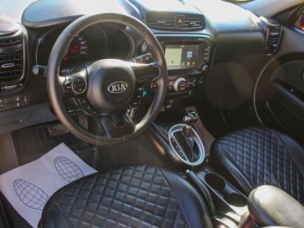 Kia Soul II Рестайлинг с пробегом 2018 года, цена 1 415 600 рублей, 176213 км, хэтчбек, Автокод Объявления