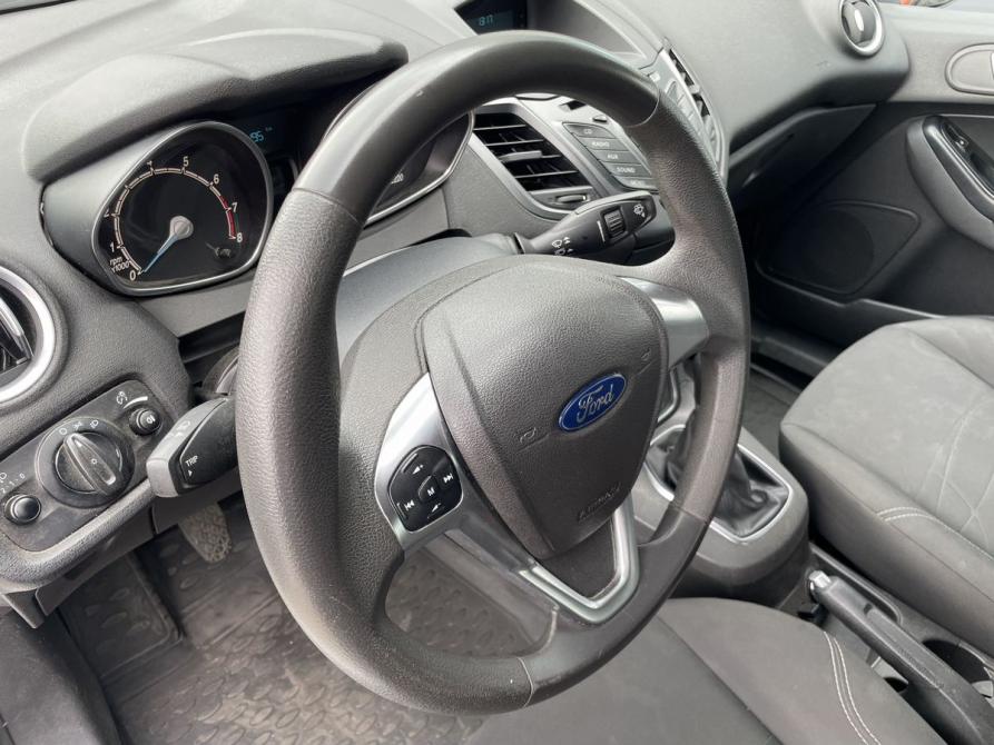 Ford Fiesta Mk6 Рестайлинг Москва  - изображение 14