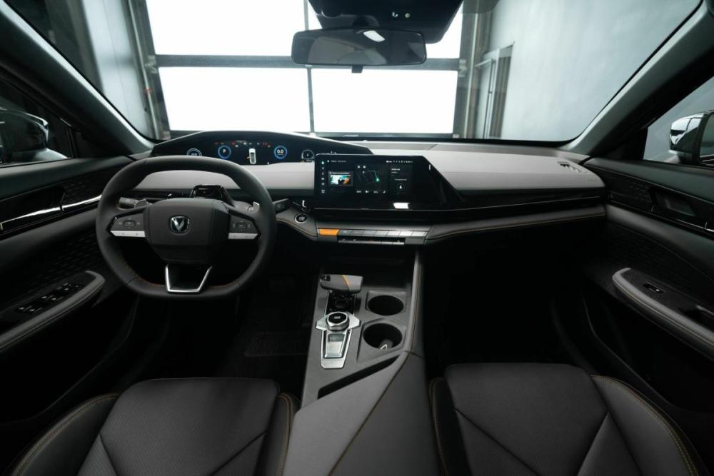 Changan UNI-V I Москва  - изображение 4