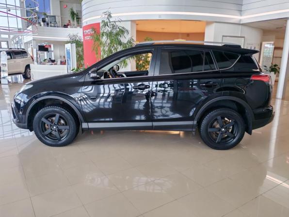 Toyota RAV4 IV (XA40) Рестайлинг с пробегом 2017 года, цена 2 225 000 рублей, 147777 км, внедорожник, Автокод Объявления