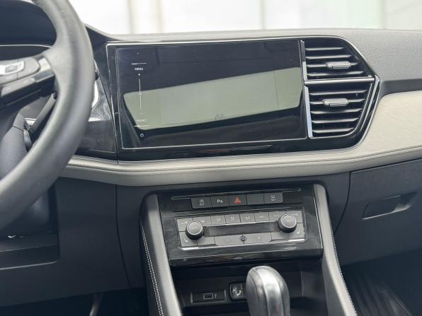 Jetta VS5 I Рестайлинг с пробегом 2023 года, цена 1 925 000 рублей, 42574 км, внедорожник, Автокод Объявления