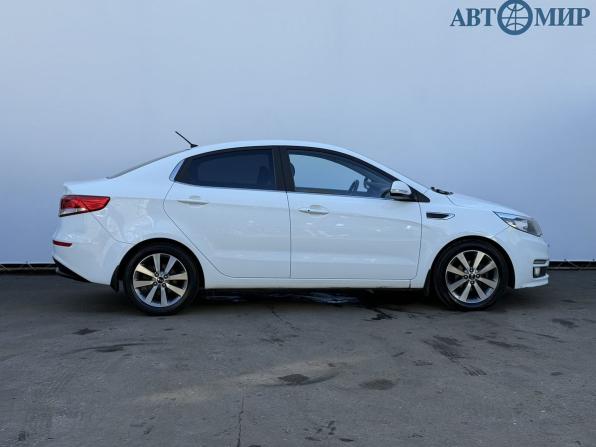 Kia Rio III Рестайлинг с пробегом 2015 года, цена 1 090 000 рублей, 129871 км, седан, Автокод Объявления
