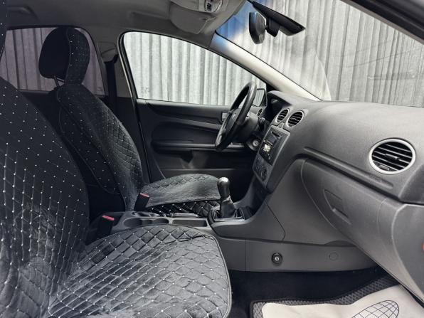 Ford Focus II с пробегом 2005 года, цена 390 000 рублей, 275437 км, седан, Автокод Объявления