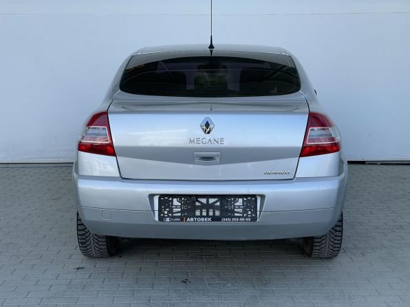 Renault Megane II Рестайлинг с пробегом 2008 года, цена 378 000 рублей, 210227 км, седан, Автокод Объявления