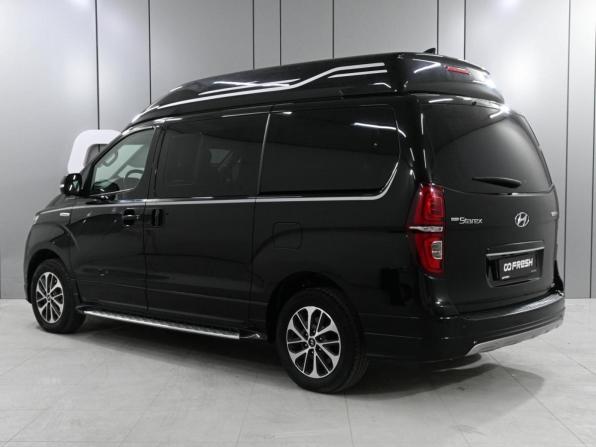 Hyundai Grand Starex I Рестайлинг 2 с пробегом 2019 года, цена 4 699 000 рублей, 71287 км, минивэн, Автокод Объявления